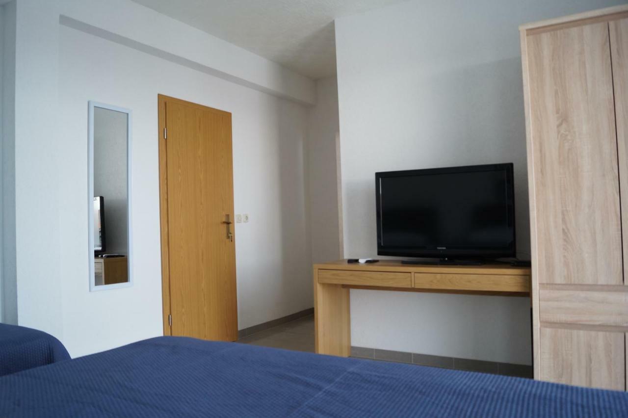 Apartments Mario With Private Parking Makarská Exteriér fotografie